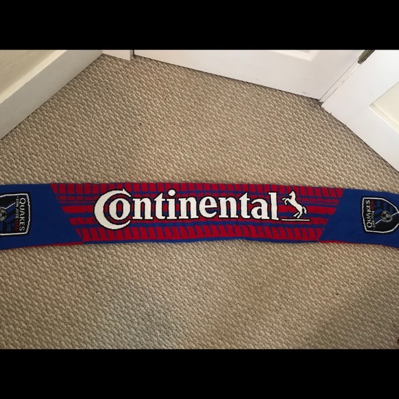 San Jose Earthquakes Soccer Scarf - Picture 2 of 2